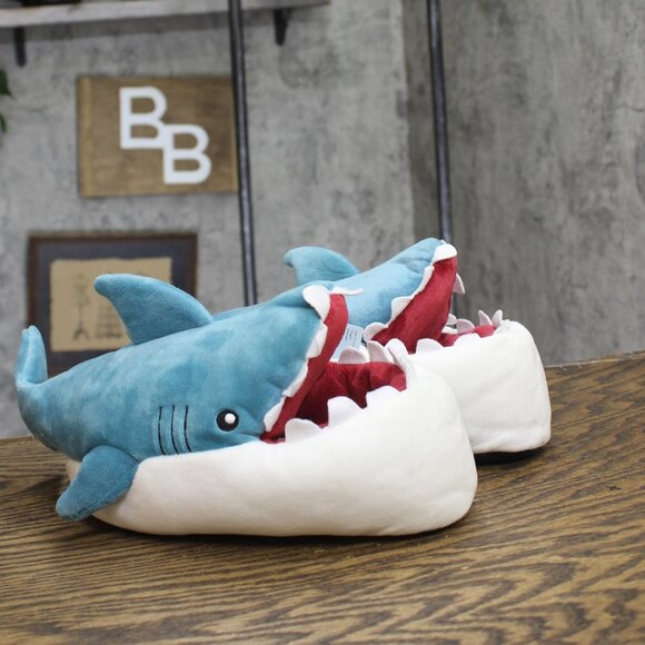 Cat & Jack Kids Boys Knox Shark Ankle Biter Slippers 86004700 Blue M (2-3) - Picture 2 of 10